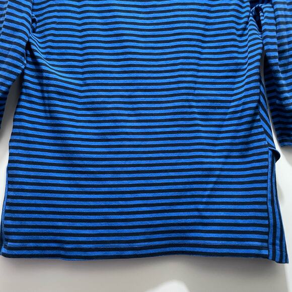 Chico's Top  Blue Striped Ultimate Tee Pima Cotton Side Slit 3/4 Sleeve size M/8 - Picture 8 of 9